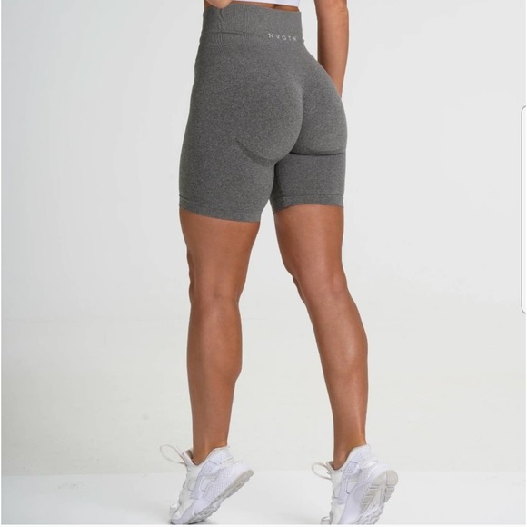 NVGTN Pants - NVGTN Women's Biker Shorts Size Small Speckled Stretchy